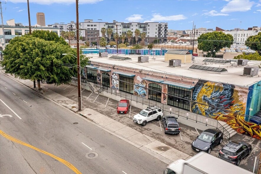 More Photos Of 308-312 S Alameda St, Los Angeles Office For Lease