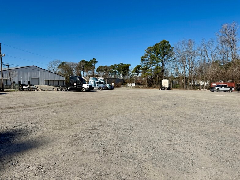 More Photos Of 6643 Jet Park Dr, North Charleston Land For Lease