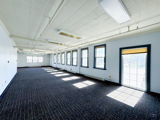 More Photos Of 264 Botsford St, Moncton Office For Lease