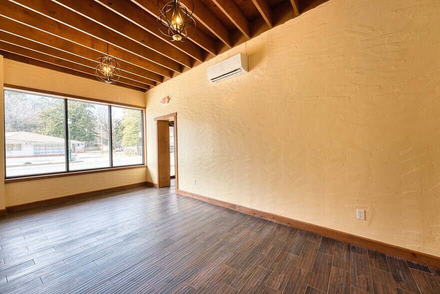More Photos Of 600 Park Ave, Hot Springs National Park Freestanding For Lease