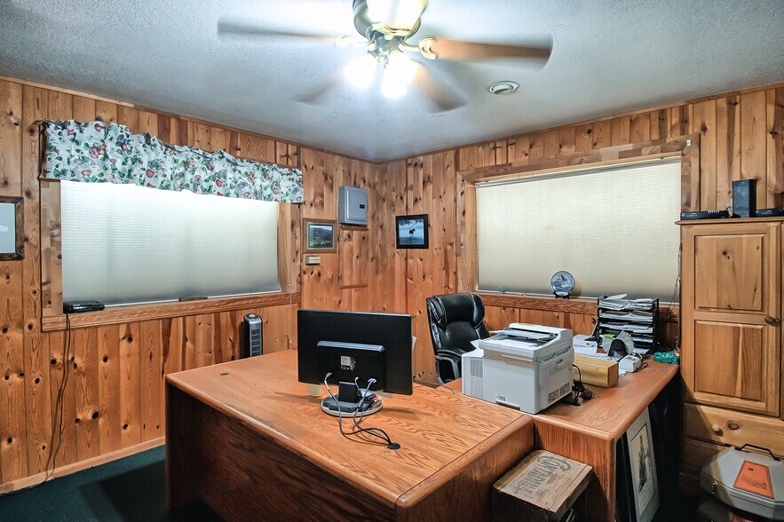More Photos Of 22020 Palo Way, Palo Cedro Restaurant For Sale