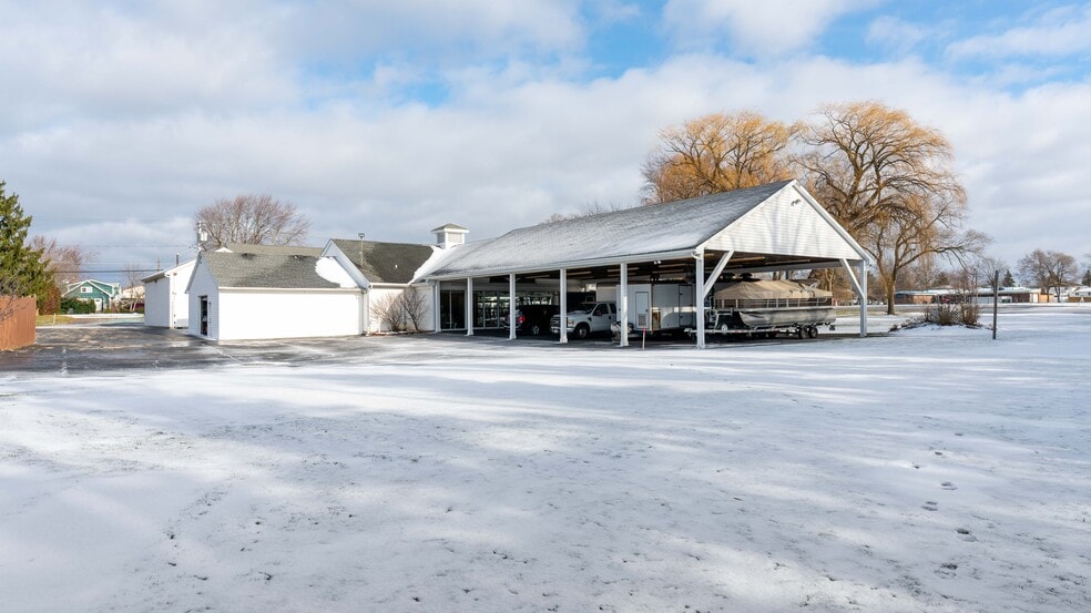More Photos Of 271 Columbia Ave, Depew Lodge Meeting Hall For Sale