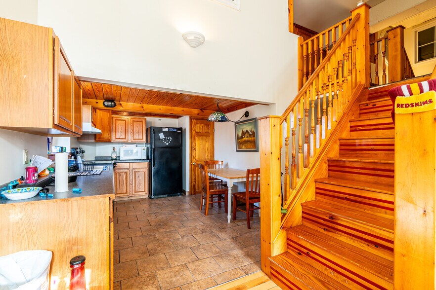 More Photos Of 53 W Main St, Bloomsburg Apartments For Sale