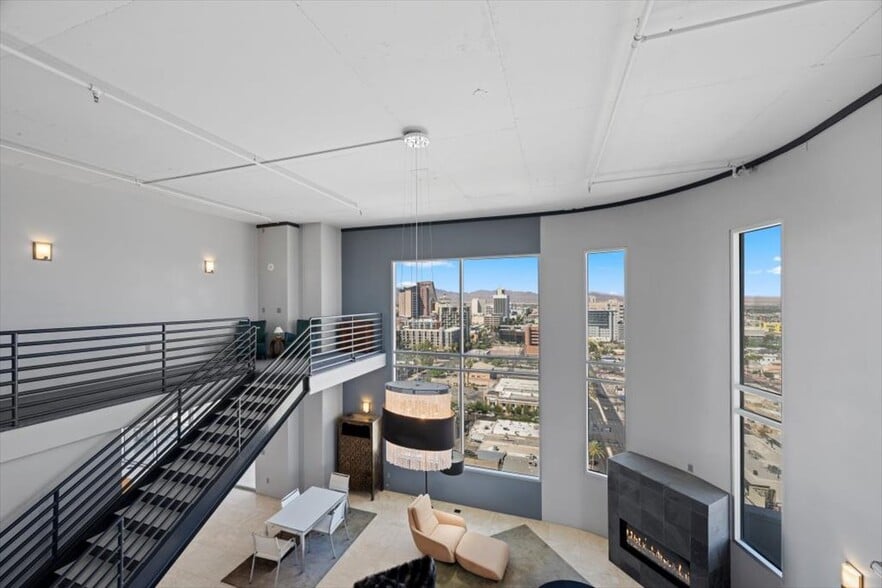 More Photos Of 900 S Las Vegas Blvd, Las Vegas Apartments For Sale