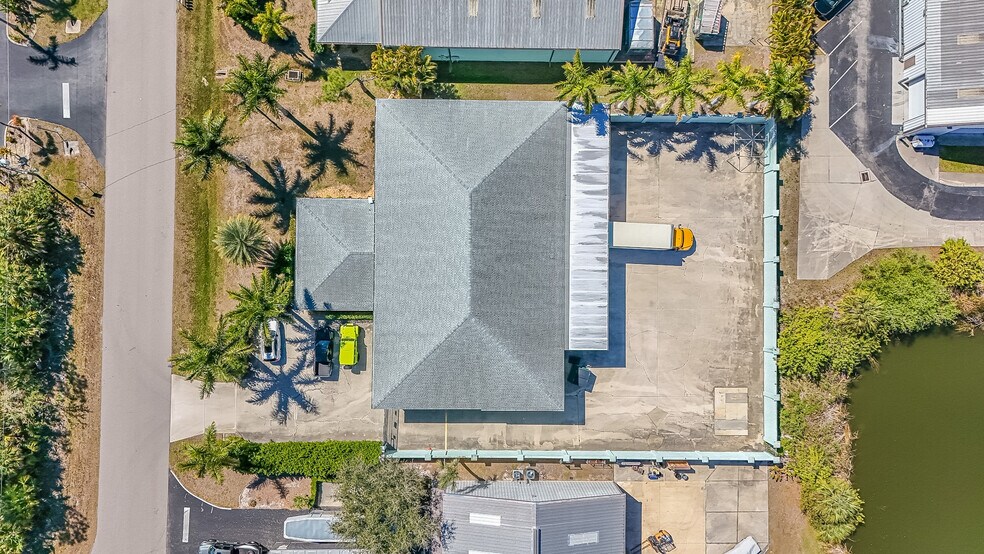 More Photos Of 8261 Burnt Store Rd, Punta Gorda Warehouse For Sale