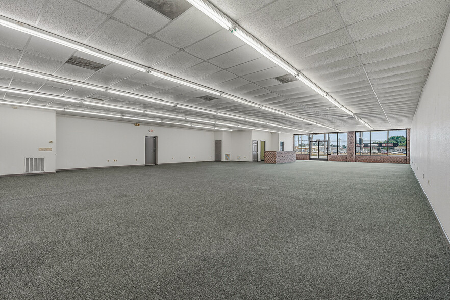 More Photos Of 3615 Stadium Blvd, Jonesboro Freestanding For Lease