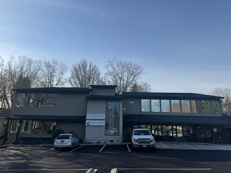 Primary Photo Of 1820 SW Vermont St, Portland Office Residential For Lease