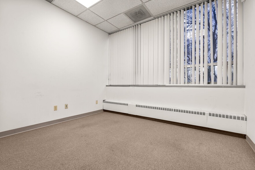 More Photos Of 701 Concord Ave, Cambridge Medical For Lease