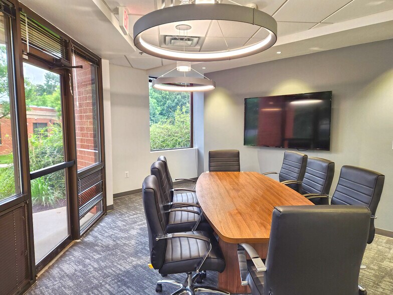 More Photos Of 14750 Sweitzer Ln, Laurel Medical For Sale