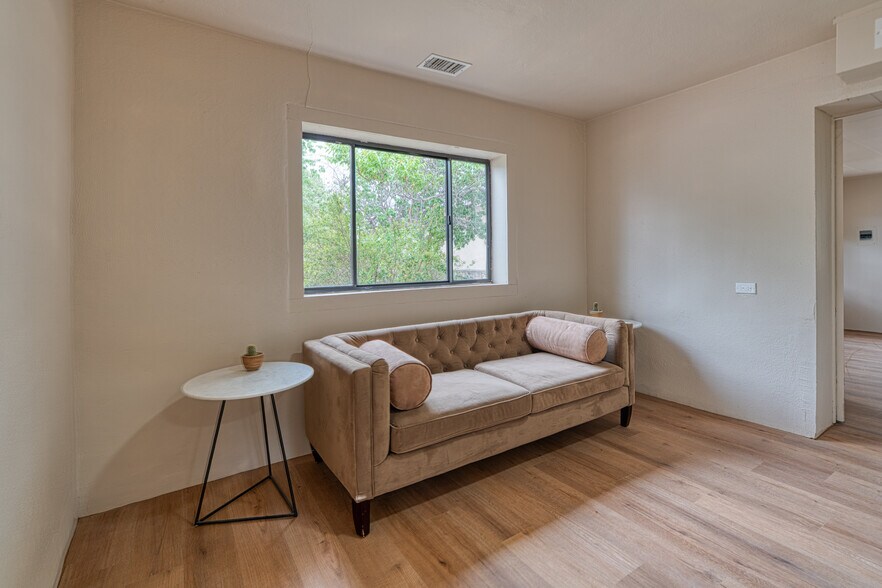 More Photos Of 720-724 School St, Espanola Apartments For Sale