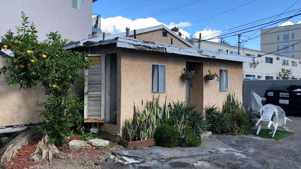 More Photos Of 1118 N Cahuenga Blvd, Los Angeles Apartments For Sale