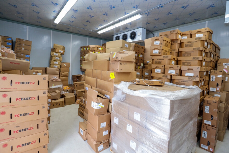 More Photos Of 9875 S Dixie Hwy, Erie Supermarket For Sale