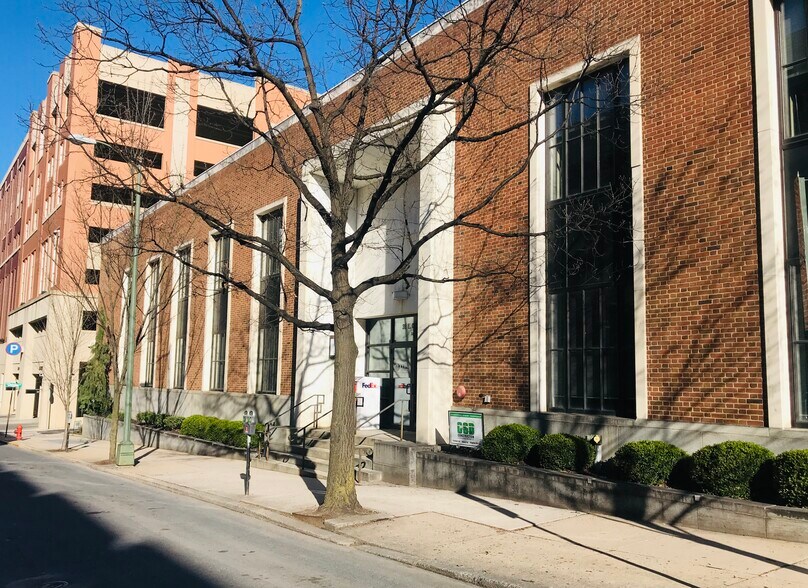 More Photos Of 200 N Duke St, Lancaster Office For Sale