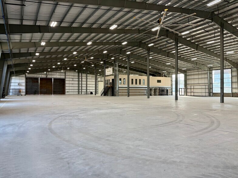 More Photos Of 1771 Robinson Road, Grand Prairie Industrial For Lease