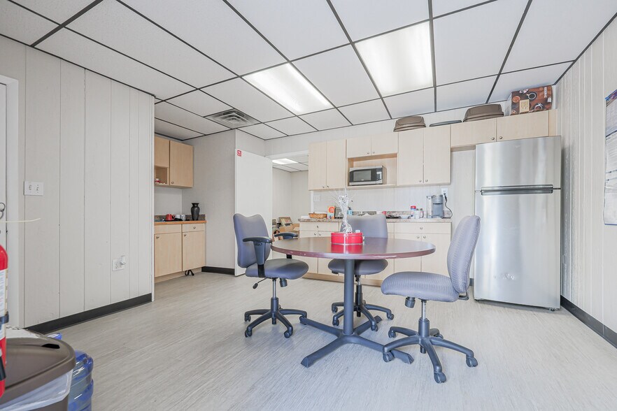More Photos Of 255 Fortenberry Rd, Merritt Island Medical For Sale