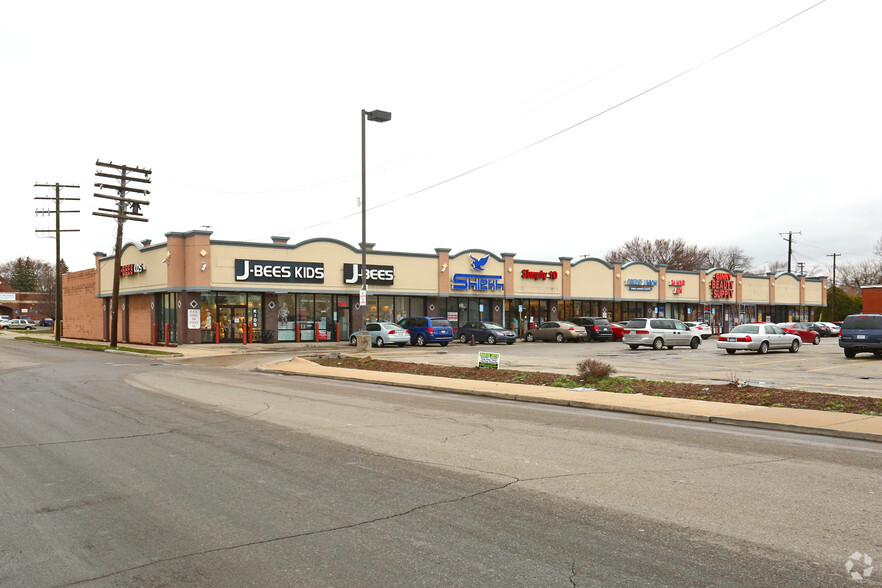 Primary Photo Of 14111-14489 7 Mile Rd, Detroit Unknown For Lease