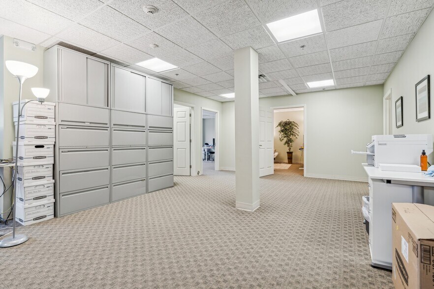 More Photos Of 1751 State Route 17A, Florida Industrial For Lease