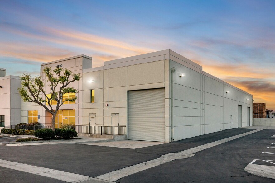 More Photos Of 6690 Doolittle Ave, Riverside Warehouse For Sale