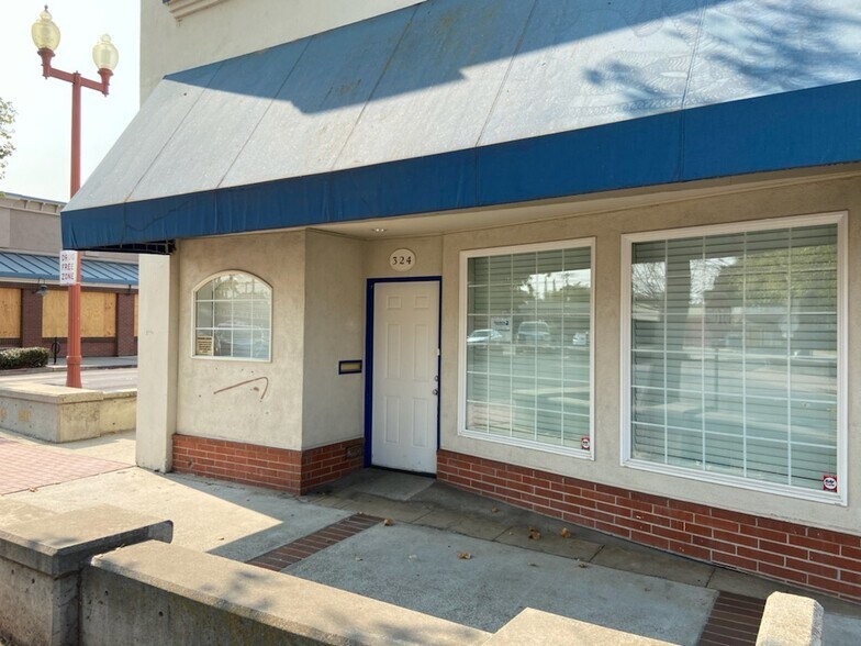 More Photos Of 308-324 G St, Antioch Storefront Retail Office For Lease