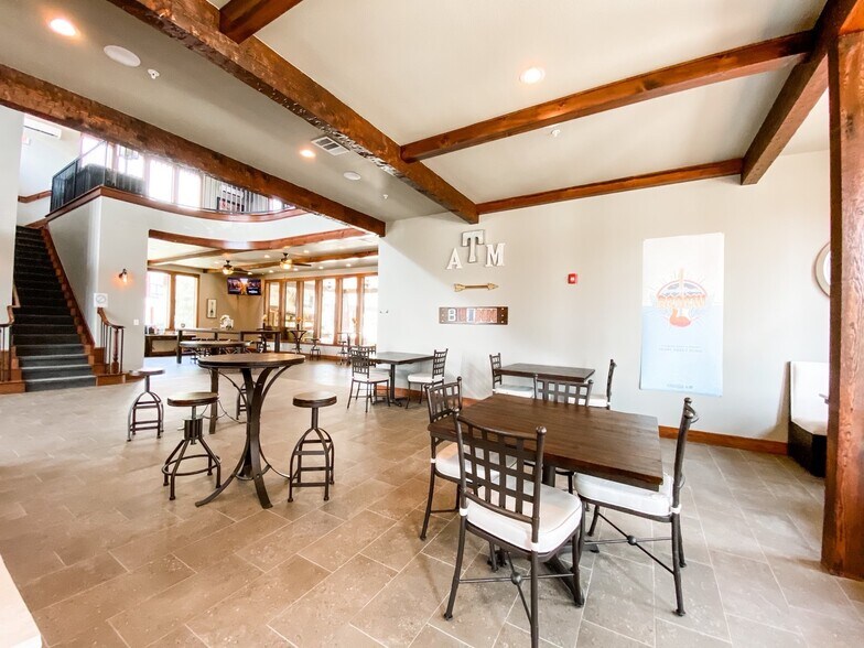 More Photos Of 2888 Nash St, Bryan Apartments For Sale