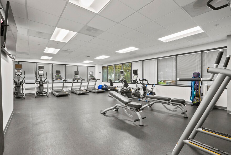 More Photos Of 1810 Gateway Dr, San Mateo Coworking Space