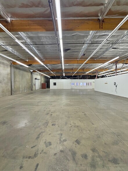 More Photos Of 3321 Industrial Dr, Santa Rosa Warehouse For Sale