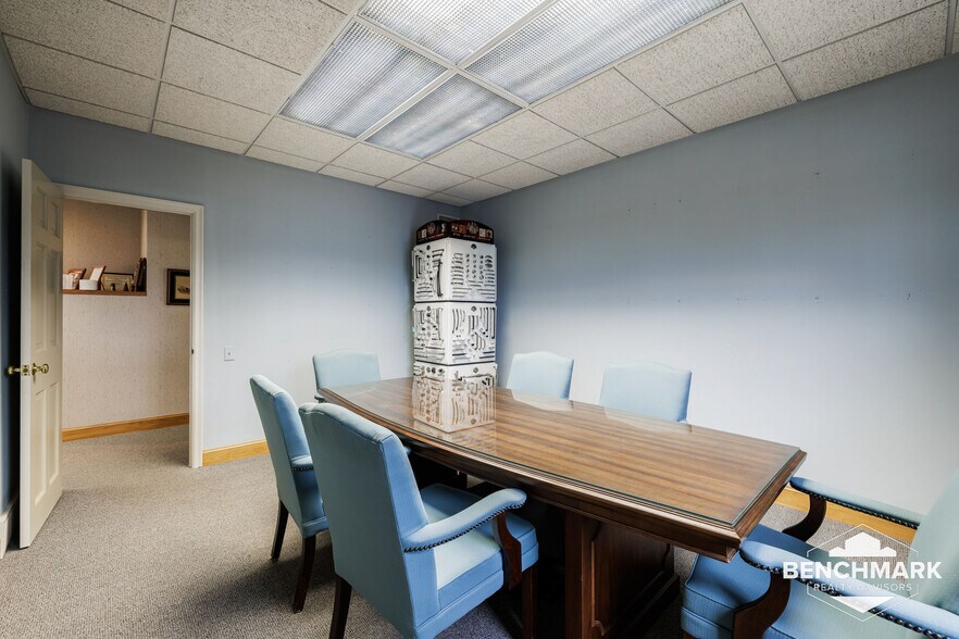 More Photos Of 37 Allens Creek Rd, Brighton Office For Lease