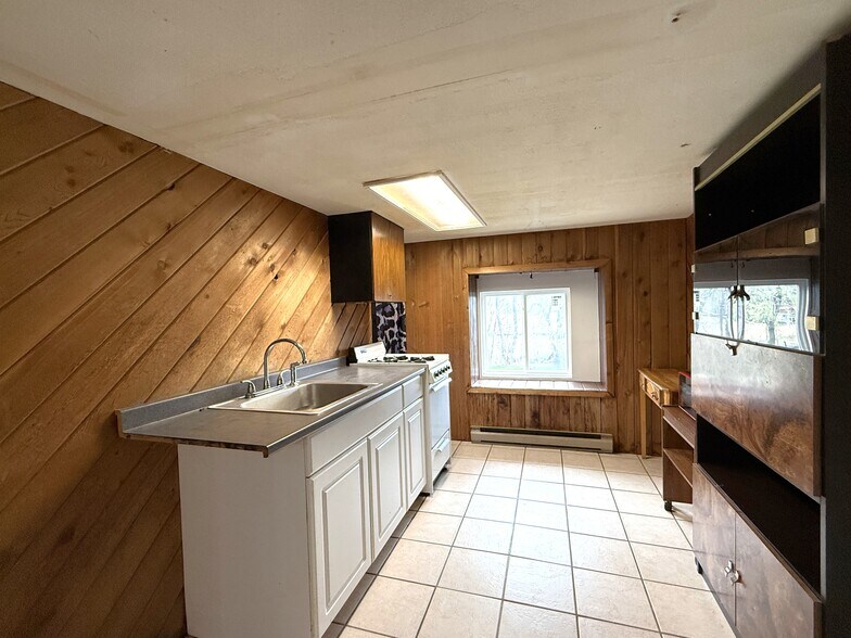 More Photos Of 5759 Route 23A, Tannersville Apartments For Sale