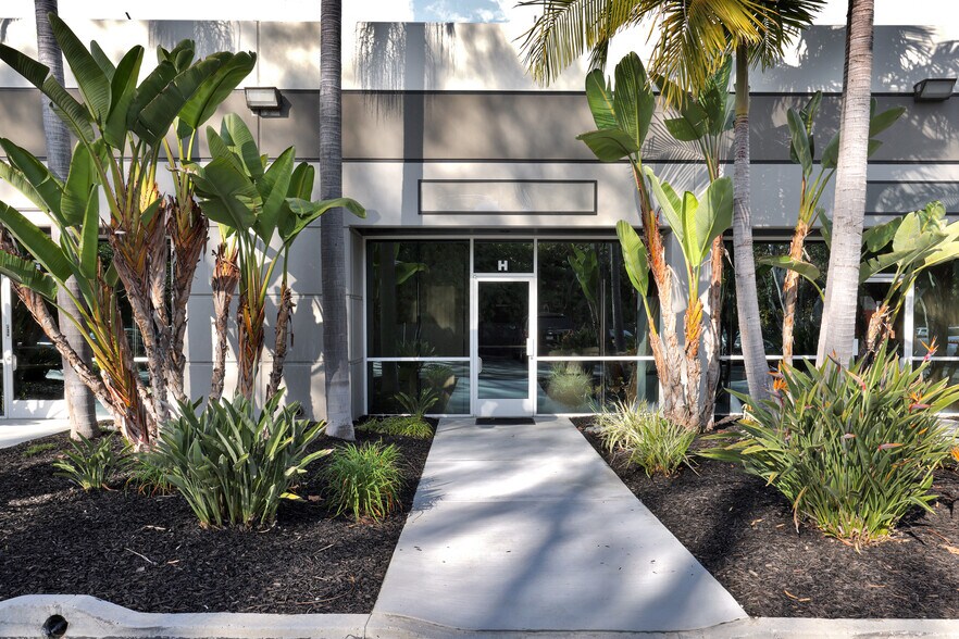 More Photos Of 23192 Alcalde Dr, Laguna Hills Warehouse For Sale