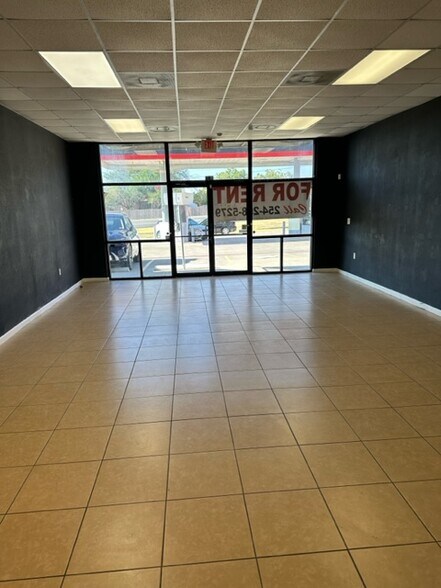 More Photos Of 305 E Stan Schlueter Loop, Killeen Storefront Retail Office For Lease