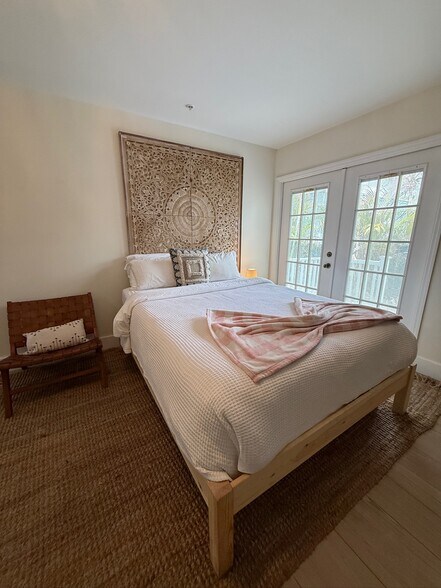 More Photos Of 2502 Tamarind Dr, Hutchinson Island Hotel For Sale