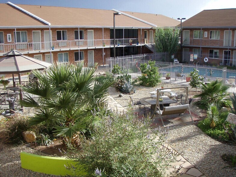 More Photos Of 2160 W Picacho Ave, Las Cruces Hotel For Sale