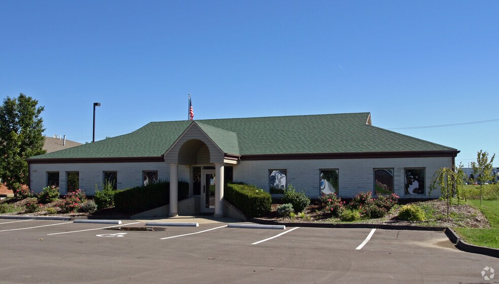 More Photos Of 612-614 Cepi Dr, Chesterfield Office For Sale