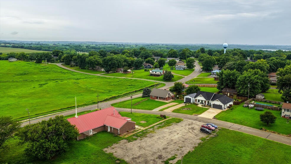 More Photos Of 105 Goldenrod Ave, Ozawkie Religious Facility For Sale
