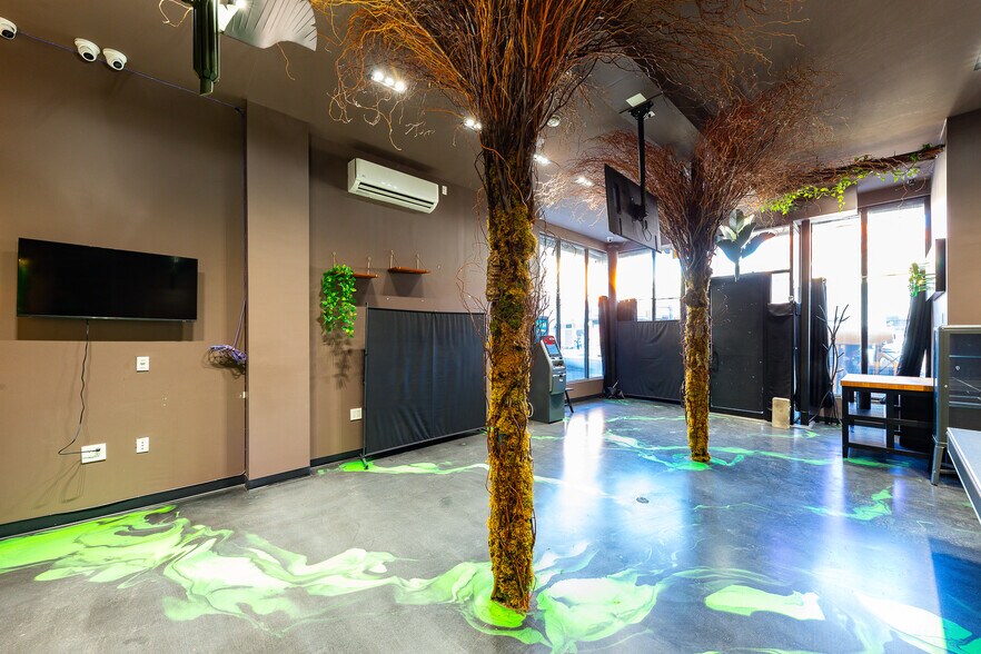 More Photos Of 755 Saint Nicholas Ave, New York Storefront For Lease