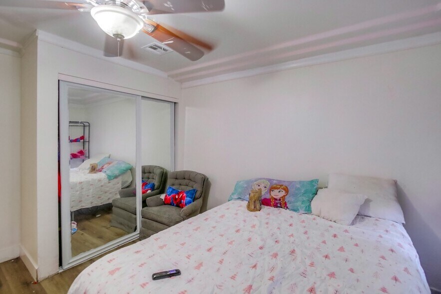 More Photos Of 215 Willie James Jones Ave, San Diego Apartments For Sale