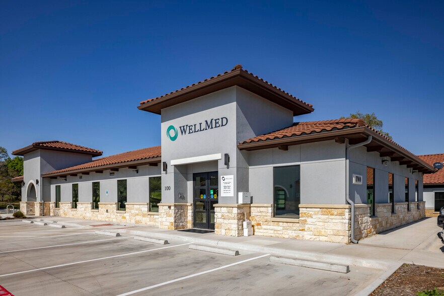More Photos Of 1779 E Whitestone Blvd, Cedar Park Medical For Lease