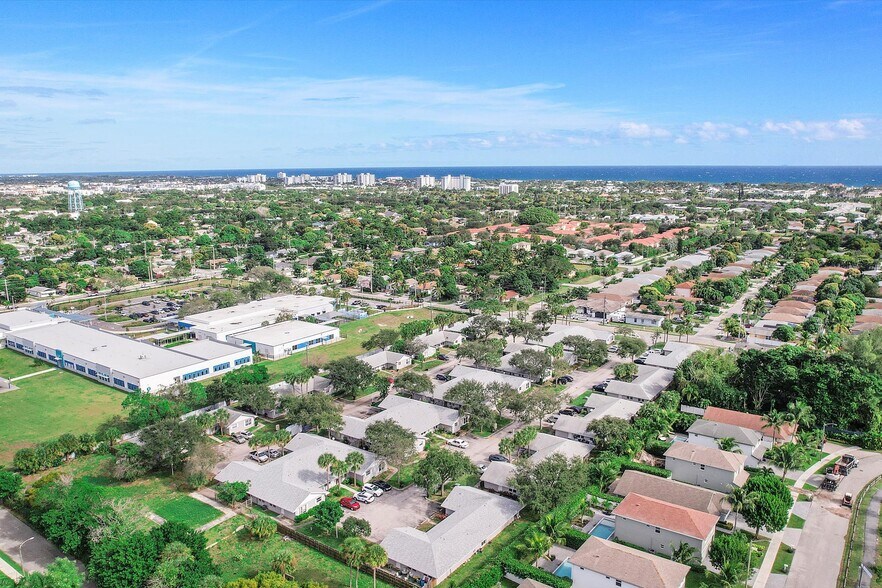 More Photos Of 1100 SW 4th Ave, Delray Beach Apartments For Sale