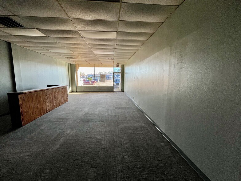 More Photos Of 2001-2017 Frazier St, Conroe Unknown For Sale