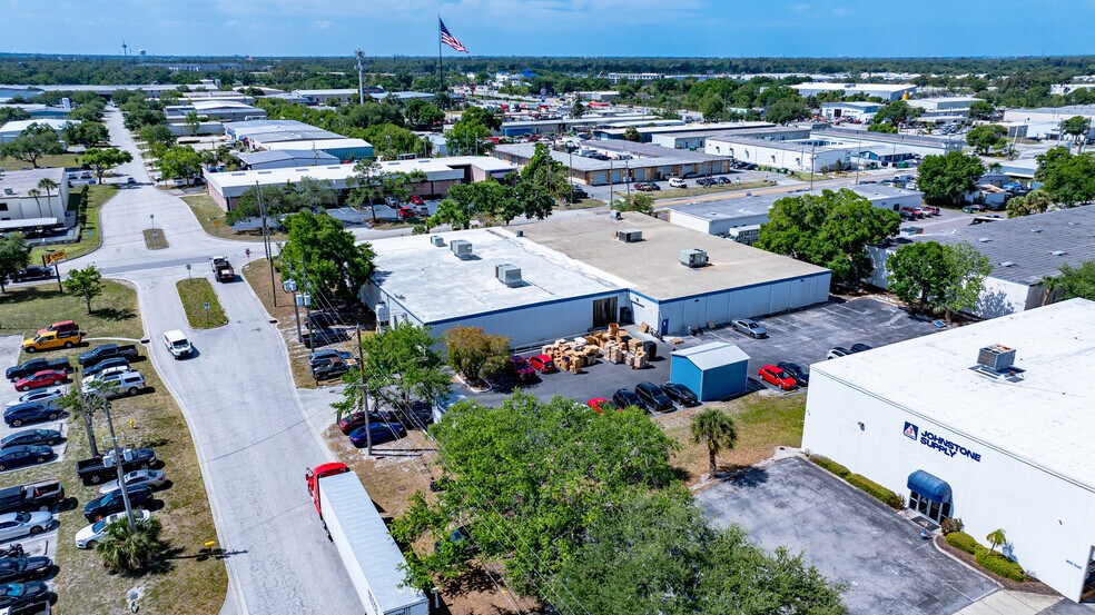 More Photos Of 4705 110th Ave N, Clearwater Warehouse For Sale