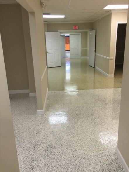 More Photos Of 1500 Garner Rd, Raleigh Office Residential For Lease