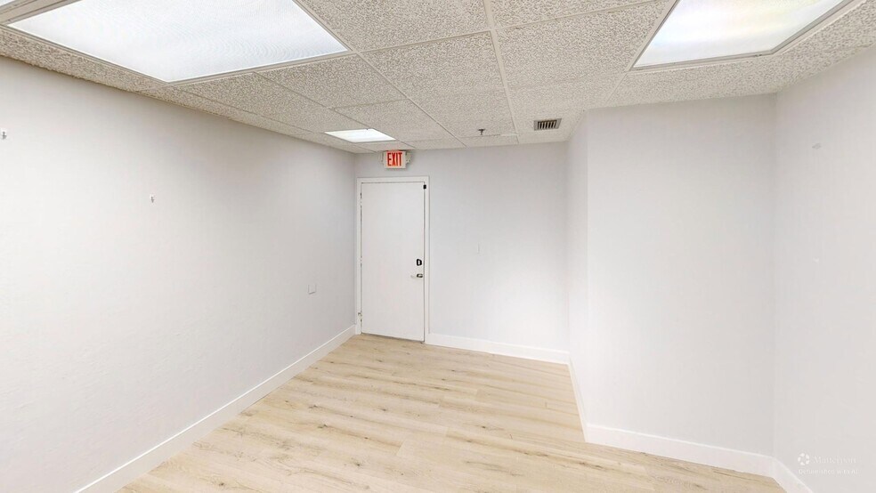 More Photos Of 8140 College Pky, Fort Myers Medical For Lease