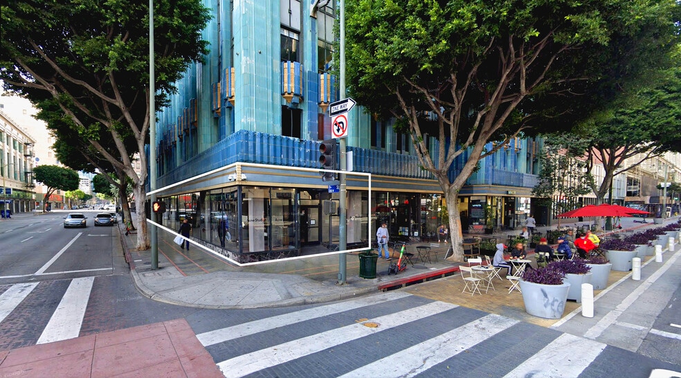 More Photos Of 215 W 9th St, Los Angeles Apartments For Lease