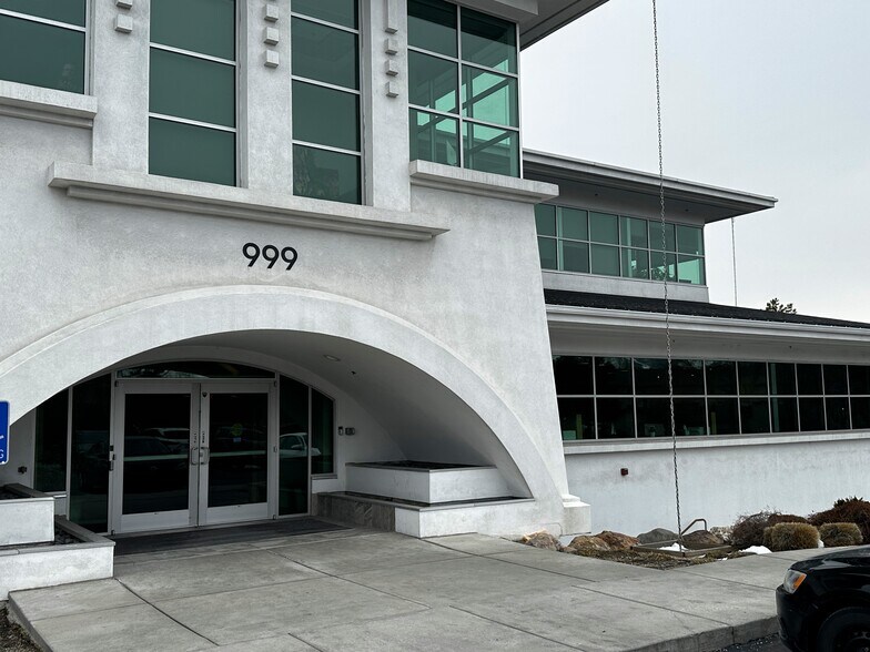 More Photos Of 999 E Murray Holladay Rd, Salt Lake City Office Residential For Sale