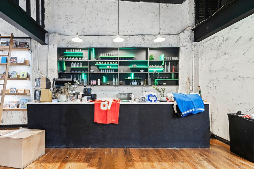 More Photos Of , Columbus Unknown For Sale