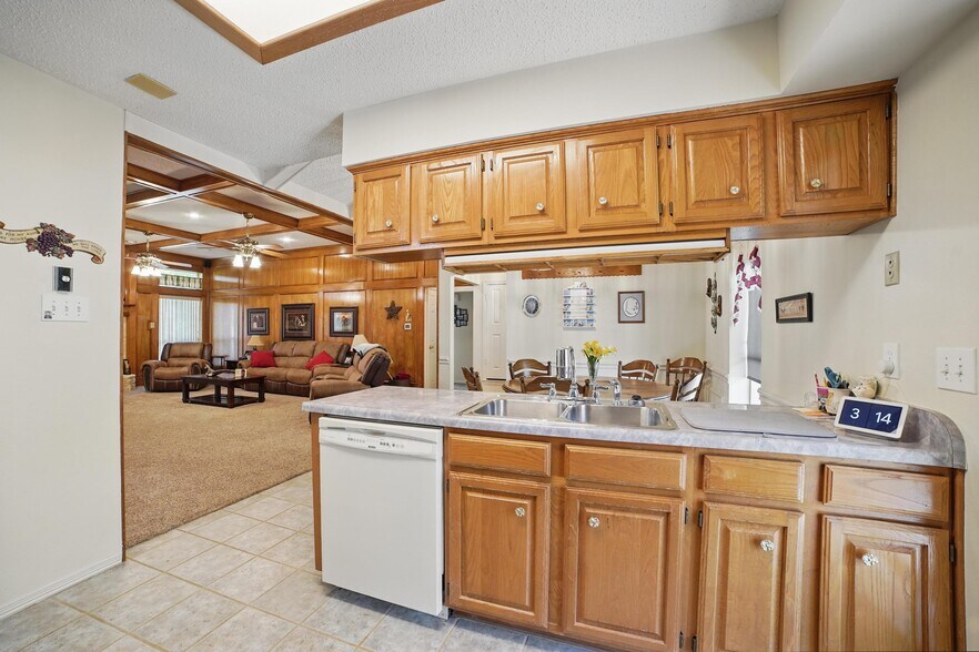 More Photos Of , Seagoville Flex For Sale