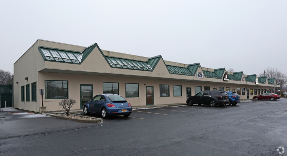 Primary Photo Of 10 IBM Rd, Poughkeepsie Storefront For Lease