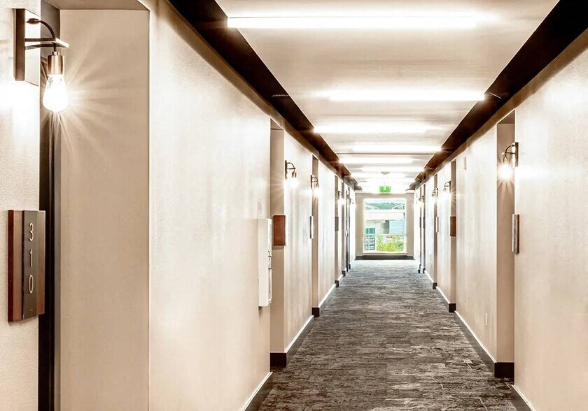 More Photos Of 700 Waterfront Way, Vancouver Apartments For Lease