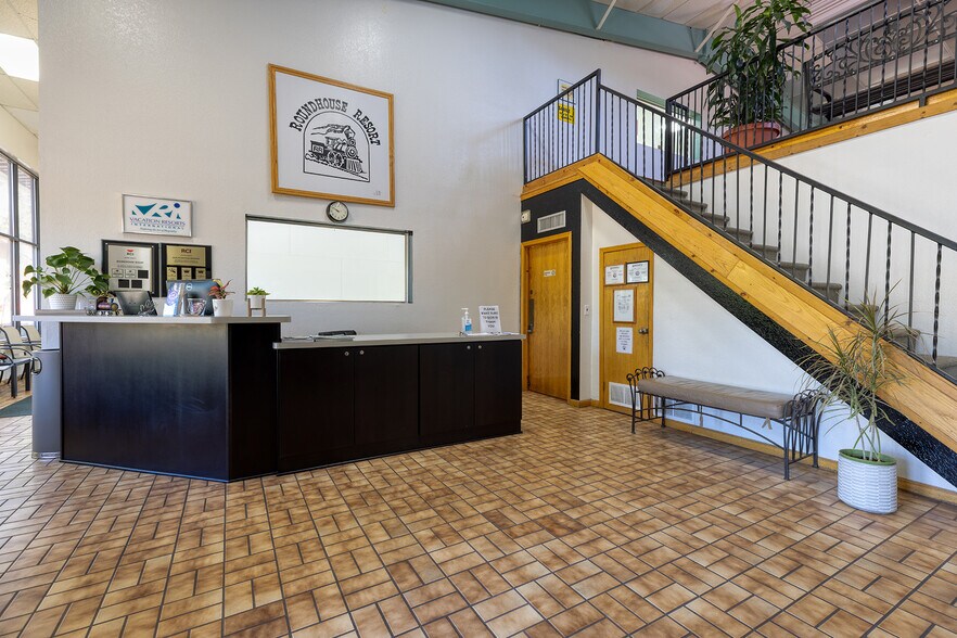 More Photos Of 5829 Buck Springs Rd, Pinetop Hotel For Sale