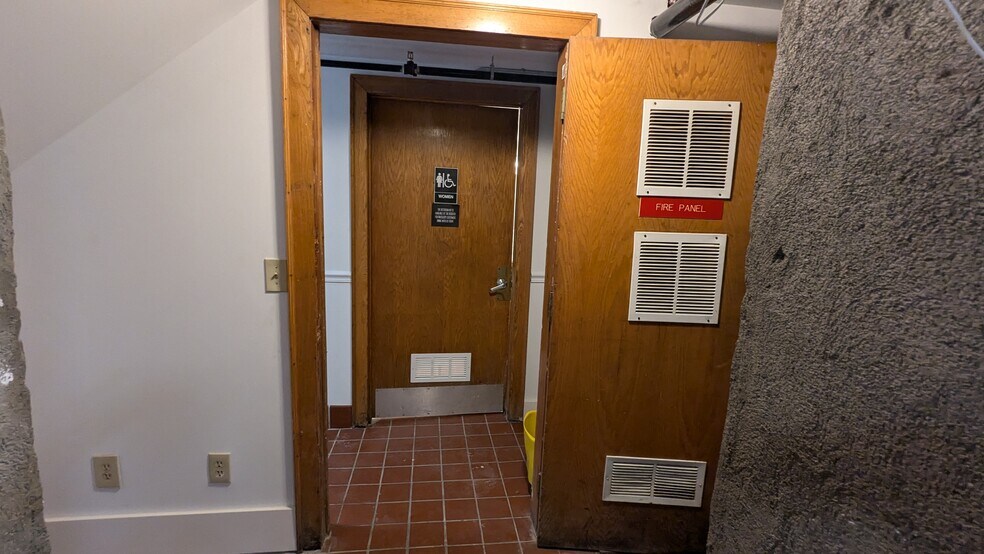 More Photos Of 47, 53-55 Congress Street, Troy General Retail For Sale